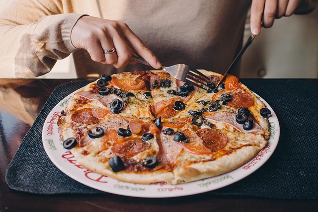Pizza und Wein