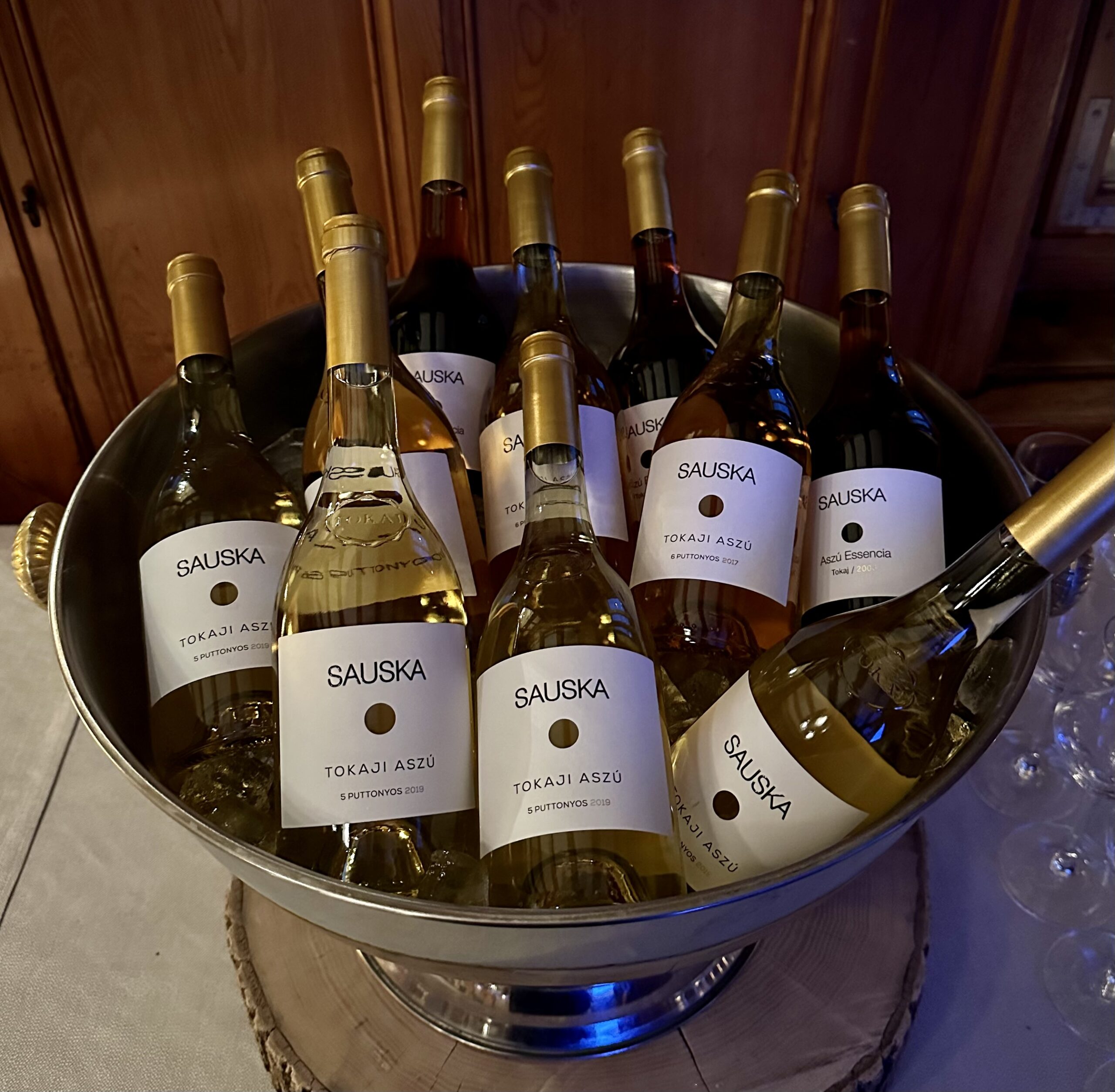 Wein richtig kühlen -Tokaji Aszu Süsswein